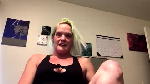 KeroseneAngel online show from 11.19.25
