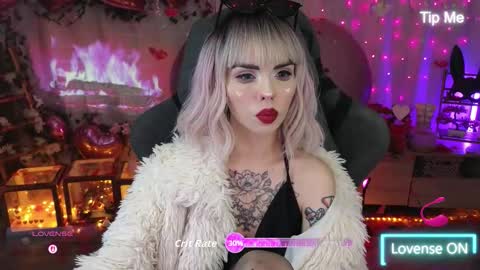 Snapshot of kerry_kirk chatting on 02.14.26 Kerry online show from 02.14.26