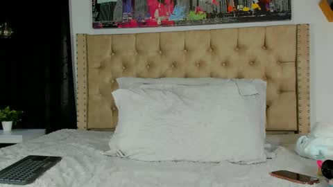 Snapshot of keryhillson chatting on 01.13.25 Kery Hillson online show from 01.13.25