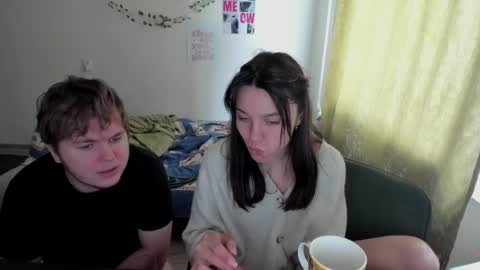 Snapshot of kesh_mne chatting on 04.21.26 kesh_mne online show from 04.21.26