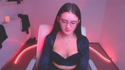 Snapshot of ketrin_pirsss chatting on 12.08.24 Ketrin online show from 12.08.24