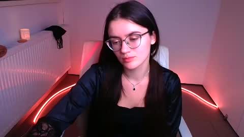 Snapshot of ketrin_pirsss chatting on 12.12.24 Ketrin online show from 12.12.24