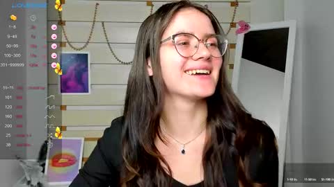 Snapshot of ketrin_pirsss chatting on 09.13.25 Ketrin online show from 09.13.25