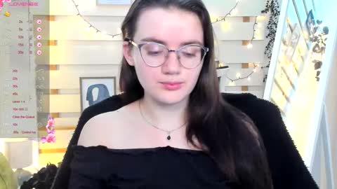 Snapshot of ketrin_pirsss chatting on 11.29.25 Ketrin online show from 11.29.25