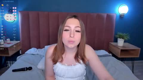 Snapshot of ketrinwhite chatting on 03.02.25 KatrinaKetrin online show from 03.02.25