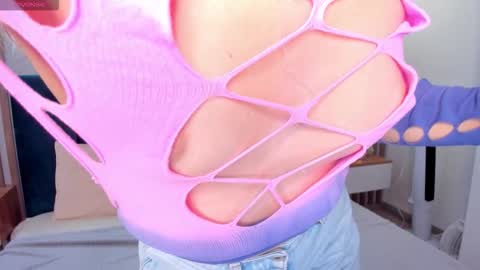 Snapshot of ketrinwhite chatting on 11.08.25 KatrinaKetrin online show from 11.08.25