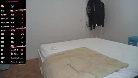 kevi4 online show from 09.08.25