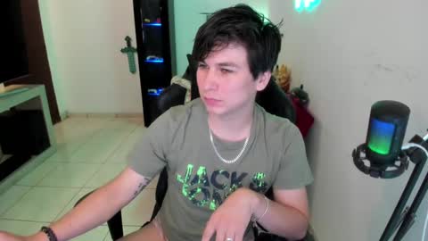 Snapshot of kevin873s chatting on 02.13.25 Kevin online show from 02.13.25