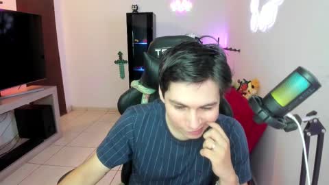 Snapshot of kevin873s chatting on 03.11.25 Kevin online show from 03.11.25