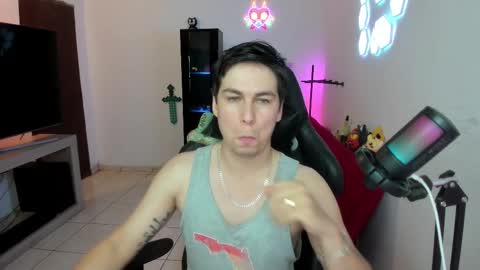 Snapshot of kevin873s chatting on 03.11.25 Kevin online show from 03.11.25