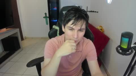 Snapshot of kevin873s chatting on 11.20.25 Kevin online show from 11.20.25