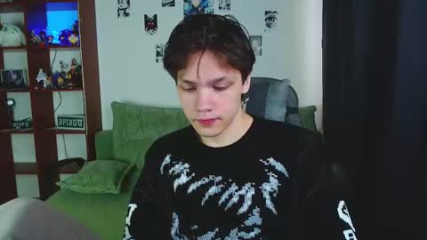 Snapshot of kevin_joestar chatting on 09.25.25 Kevin online show from 09.25.25