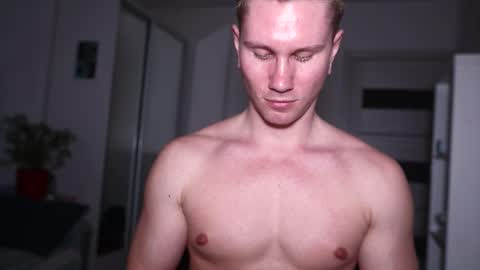 Snapshot of kevin_park chatting on 02.19.26 Kev online show from 02.19.26