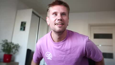 Snapshot of kevin_park chatting on 03.14.26 Kev online show from 03.14.26