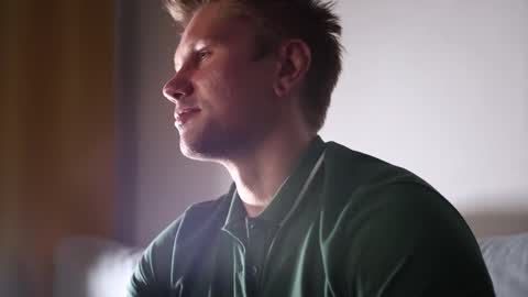 Snapshot of kevin_park chatting on 03.26.26 Kev online show from 03.26.26