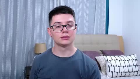 Snapshot of kevinhunts chatting on 03.12.26 Kevin online show from 03.12.26