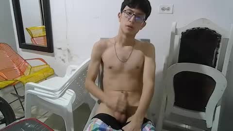 Snapshot of kevintdx chatting on 11.14.25 kevintdx online show from 11.14.25