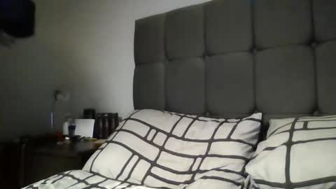 Snapshot of kevlooking4sez chatting on 12.19.24 kevlooking4sez online show from 12.19.24