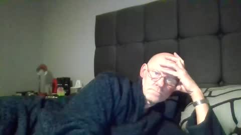 Snapshot of kevlooking4sez chatting on 01.25.25 kevlooking4sez online show from 01.25.25
