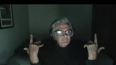 kevwestunder9696 online show from 10.18.25