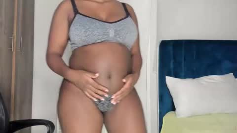 Keyara online show from 02.28.25