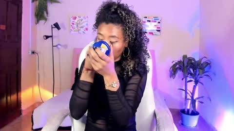 Snapshot of keyla_roberts_ chatting on 01.27.25 Adhara. Help me reach 100 likes online show from 01.27.25