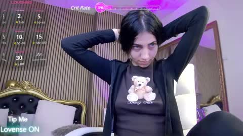 Snapshot of keylablair chatting on 03.06.25 KeylaBlair online show from 03.06.25