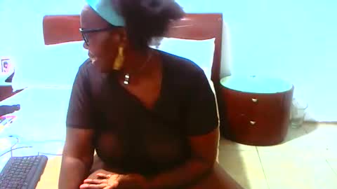 keysenbarxx19 online show from 04.19.26