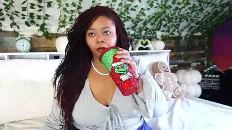 Snapshot of khayaparker chatting on 02.24.25 Khaya online show from 02.24.25