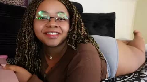 Snapshot of khayaparker chatting on 07.05.26 Khaya online show from 07.05.26