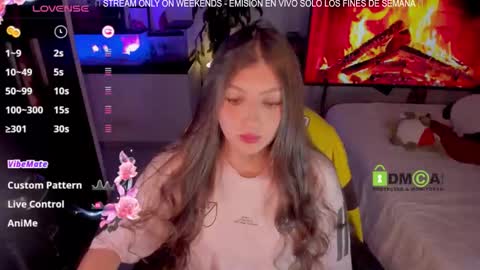 Khi.  online show from 12.22.25