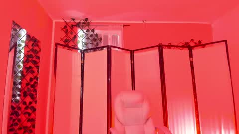 Khloe online show from 09.15.25