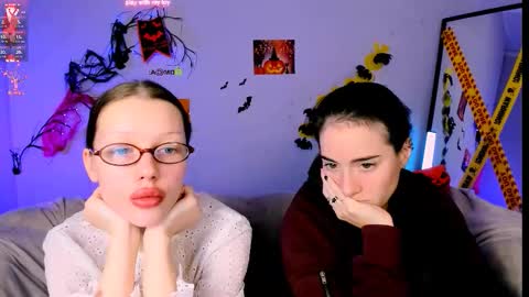 khloebeauty online show from 10.25.25