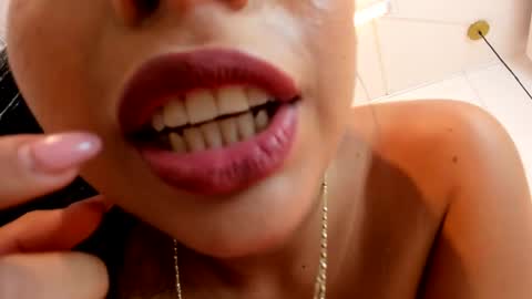 Khloe online show from 03.01.25