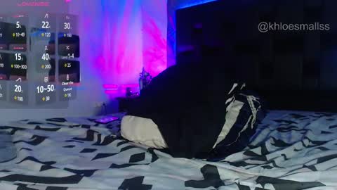              online show from 03.10.25