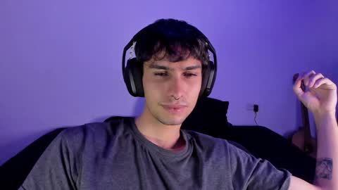 Snapshot of khozler_ chatting on 02.01.25 khozler_ online show from 02.01.25