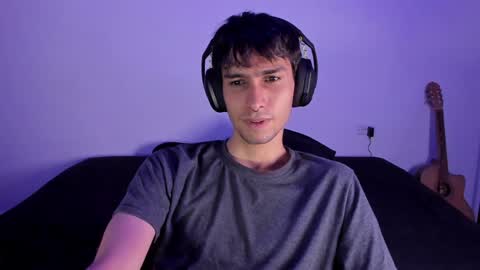 Snapshot of khozler_ chatting on 02.01.25 khozler_ online show from 02.01.25