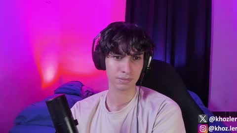 Snapshot of khozler_ chatting on 11.05.25 khozler_ online show from 11.05.25