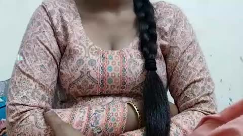 Snapshot of khushisinghh chatting on 12.14.24 khushisinghh online show from 12.14.24