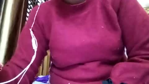 Snapshot of khushisinghh chatting on 12.18.24 khushisinghh online show from 12.18.24