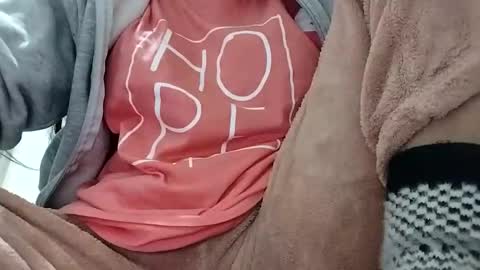 Snapshot of khushisinghh chatting on 01.04.25 khushisinghh online show from 01.04.25