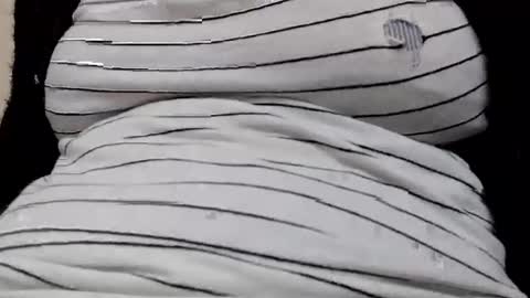 Snapshot of khushisinghh chatting on 01.10.25 khushisinghh online show from 01.10.25