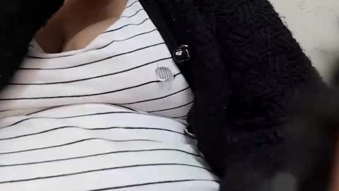 Snapshot of khushisinghh chatting on 01.11.25 khushisinghh online show from 01.11.25