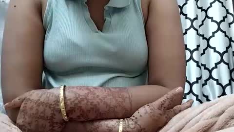 Snapshot of khushisinghh chatting on 02.08.25 khushisinghh online show from 02.08.25