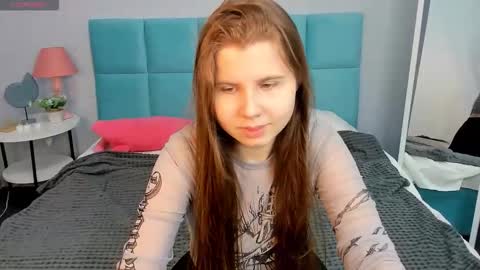 Ellie online show from 10.05.25