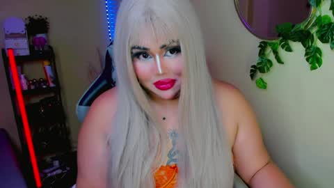 kiacum4u online show from 04.18.26