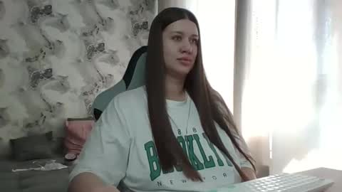 kianna_dior_ online show from 04.03.26