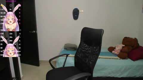 Evelyn online show from 02.01.25