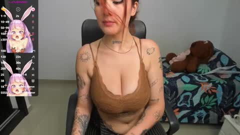 Evelyn online show from 02.23.25