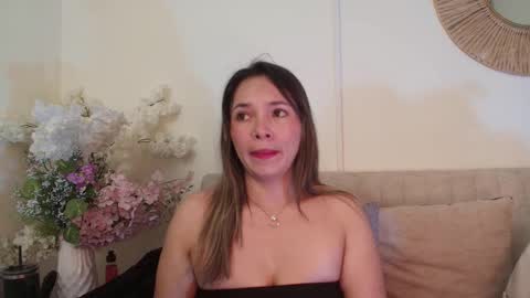 Snapshot of kiaraa88 chatting on 02.02.26 Valery online show from 02.02.26